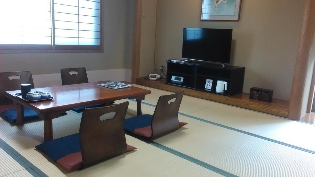 Ryokan Ginsuikaku Maizuru Luaran gambar